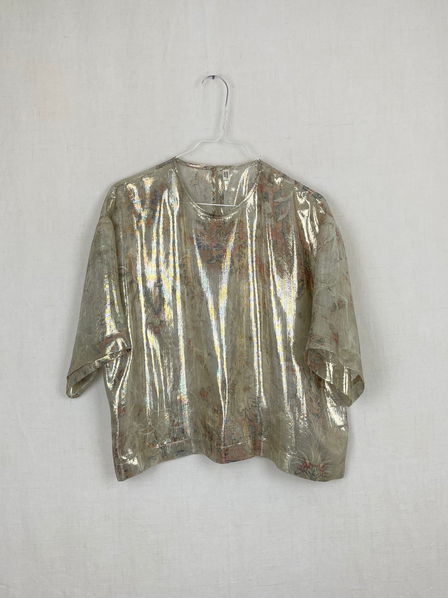 SPARKLY SILK TOP WITH METALLIC STRIPES - ONE SIZE