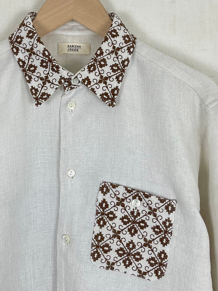 EMBROIDERED TABLECLOTH SHIRT - SIZE 48