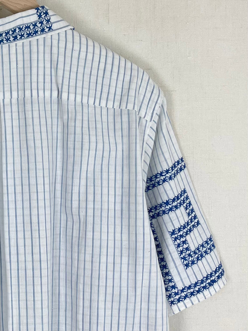 EMBROIDERED TABLECLOTH SHIRT - SIZE 52