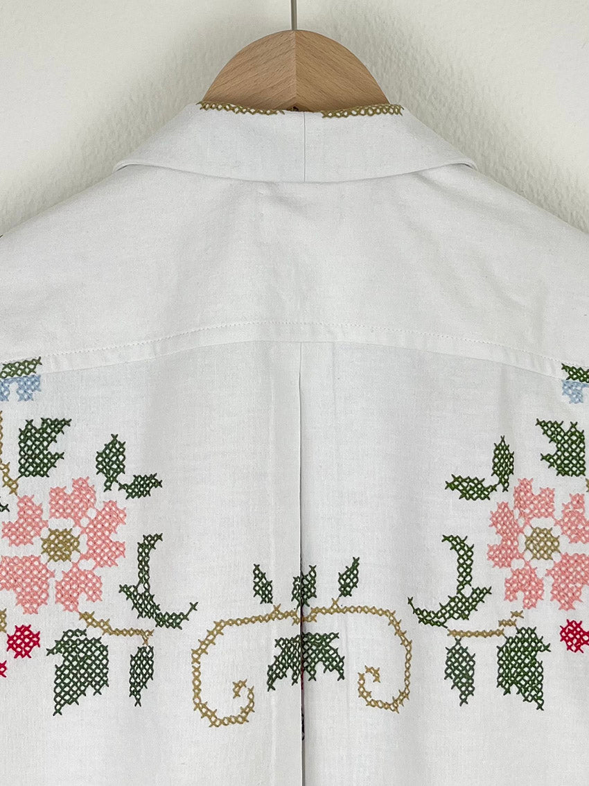 SHORT CROSS STITCH TABLECLOTH SHIRT - SIZE 48