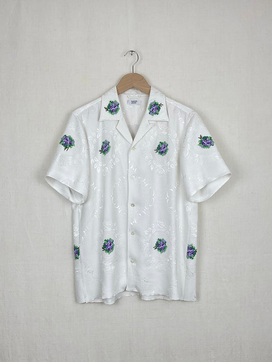 TABLECLOTH WITH CROSS STITCH FLOWERS SHIRT - SIZE 44