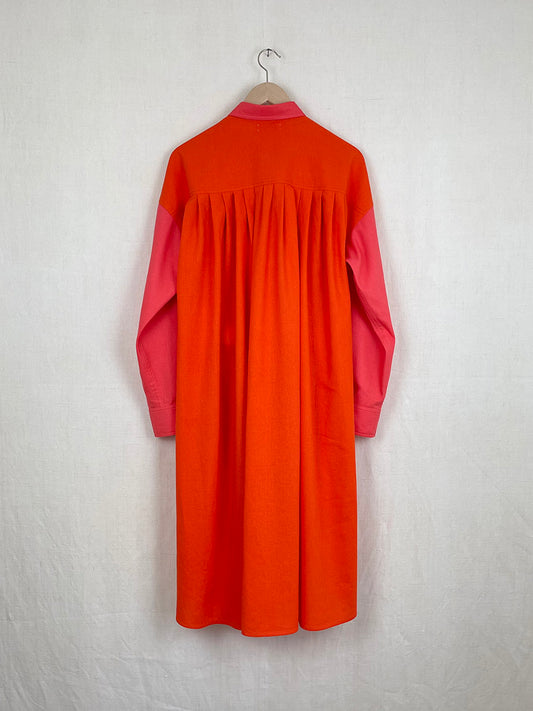 PINK AND ORANGE TRAVEL DRESS - SIZE S