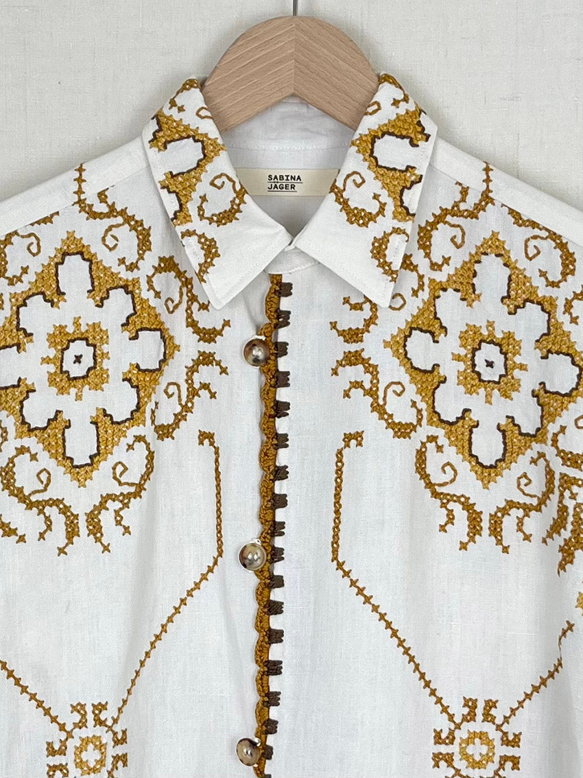 CROSS STITCH TABLECLOTH SHIRT - SIZE 48