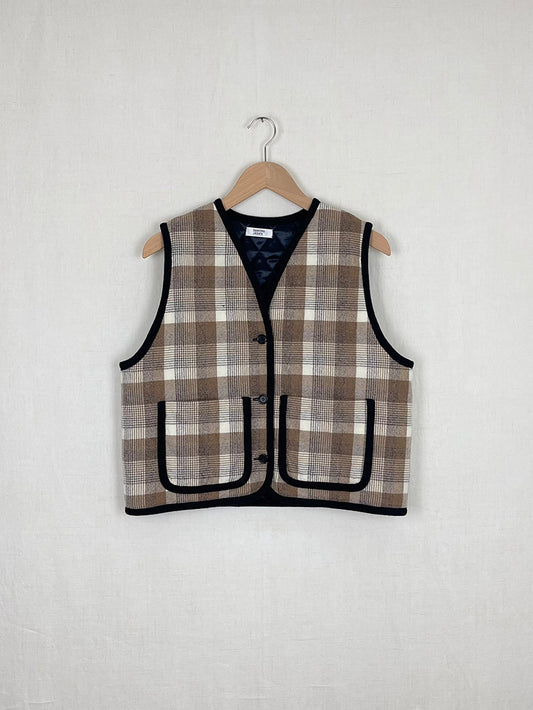 FRAMED WOOL VEST - SIZE M