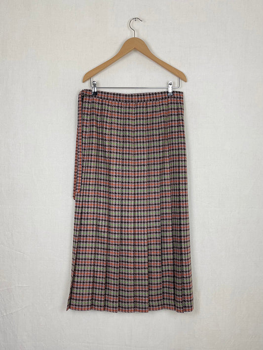PLAID WOOL SKIRT - SIZE S/M
