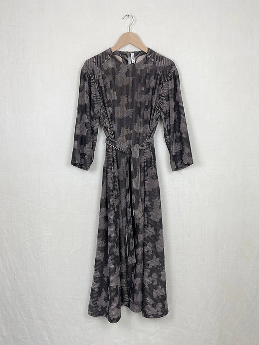 RIBBED DRESS – SIZE S