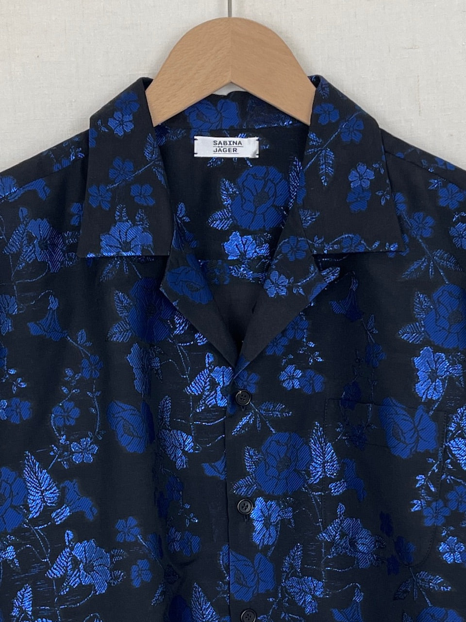 SHIMMERING BLUE FLORAL SHIRT - SIZE 50