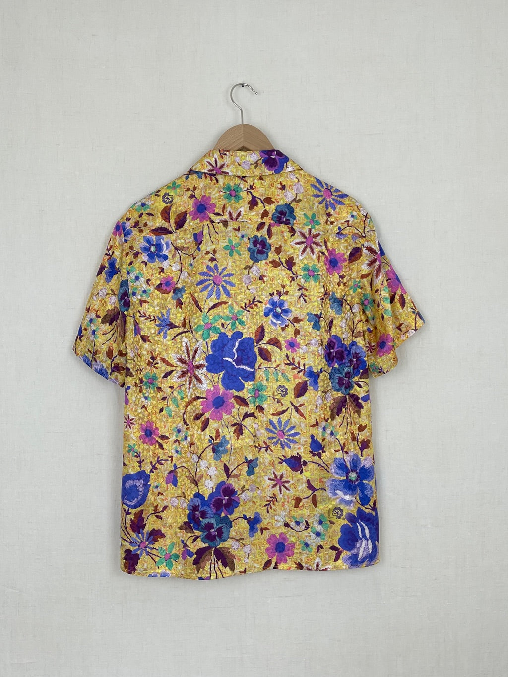 FLORAL SILK SHIRT - SIZE 48