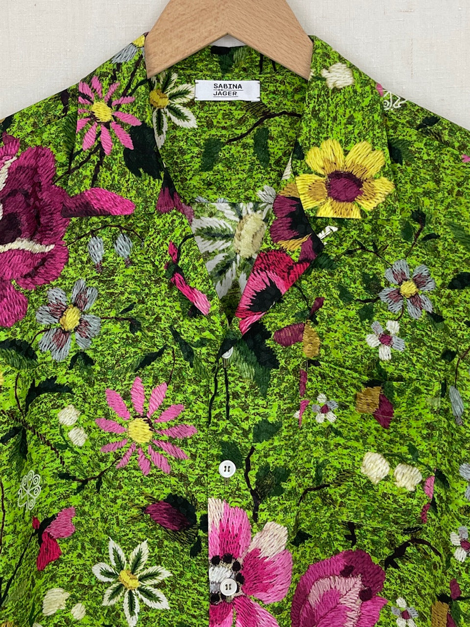 FLORAL SILK SHIRT - SIZE 48